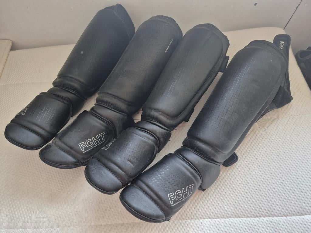 Kickboks scheenbeschermers voor kids - Zo goed als nieuw!, Ophalen, Zo goed als nieuw, Overige, Vechtsportbescherming