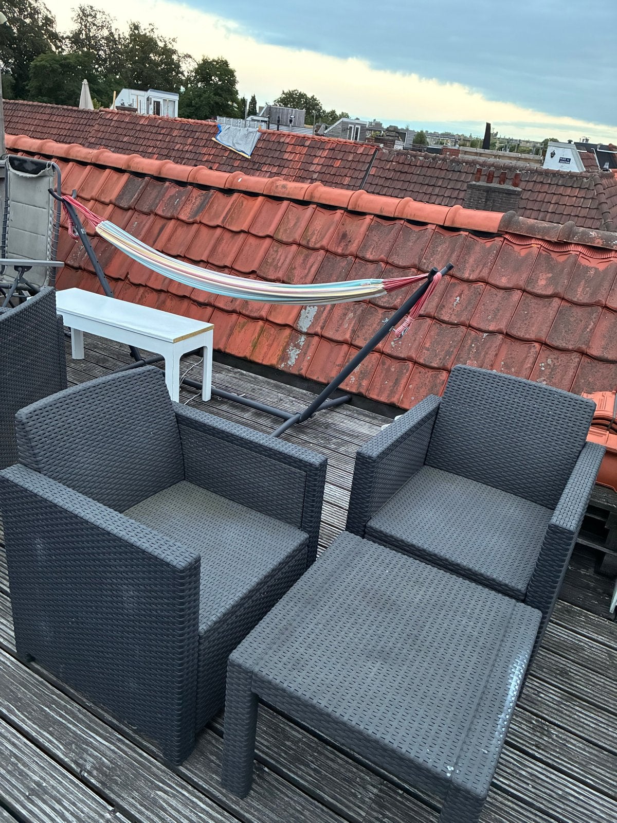 Tuinset: 2 ligstoelen, 2 loungestoelen + tafeltje & bankje, Tuin en Terras, Tuinsets en Loungesets, Gebruikt, Teakhout, Tuinset