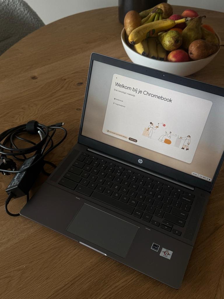 HP Chromebook 14b-na0812nd - Zo goed als nieuw, 14 inch, 4 GB of minder, Qwerty, Ophalen of Verzenden