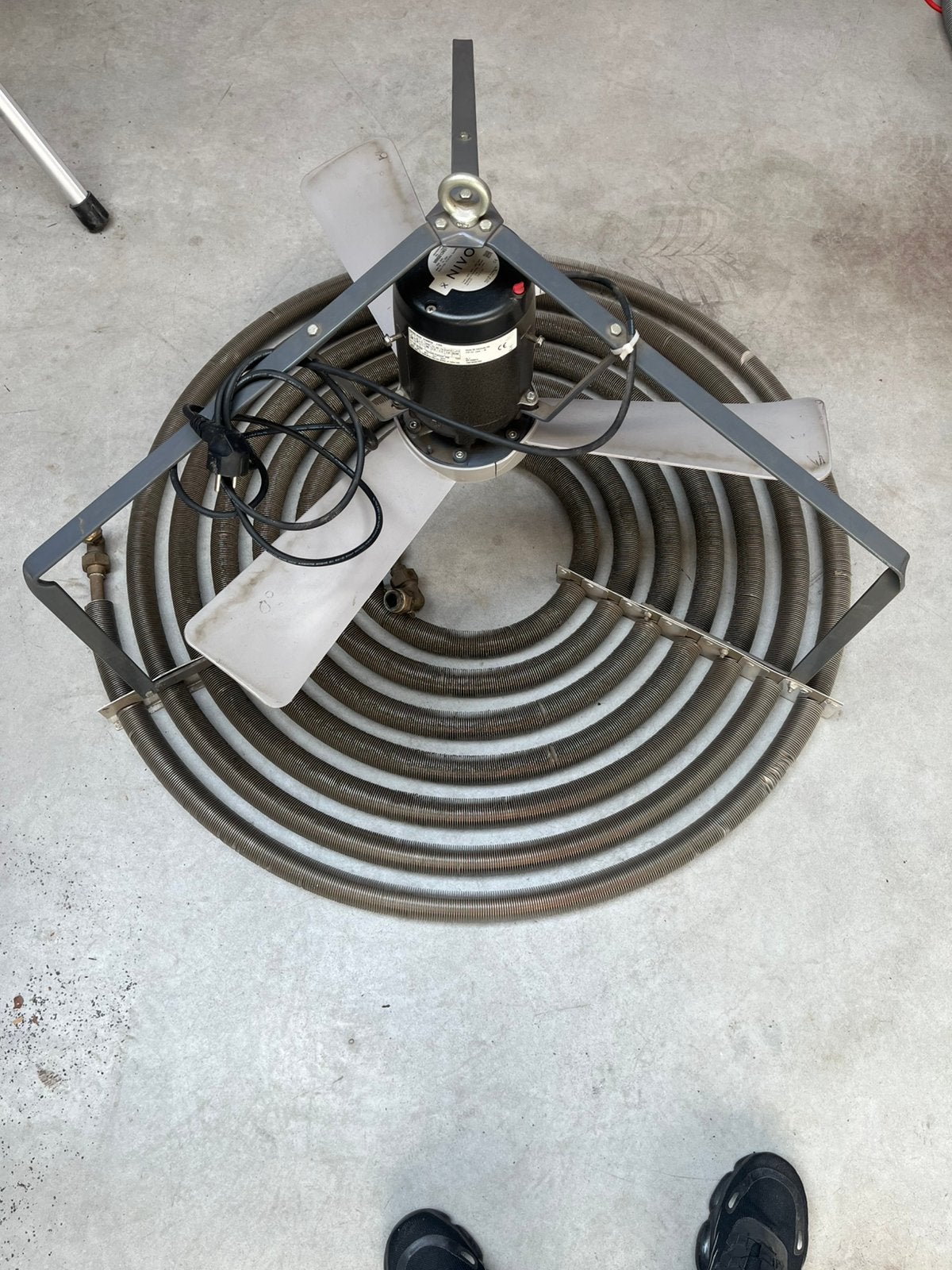 Nivola air spiraalverwarming luchtverwarming, Doe-het-zelf en Verbouw, Verwarming en Radiatoren, Ophalen, Minder dan 30 cm, Radiator