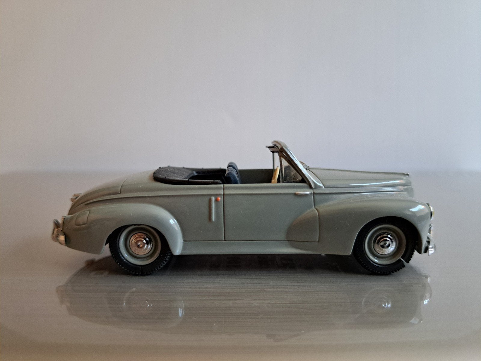 Peugeot 203 Cabriolet 1954, Norev ,Collection 1:43, Ophalen of Verzenden, Nieuw, Auto, Norev