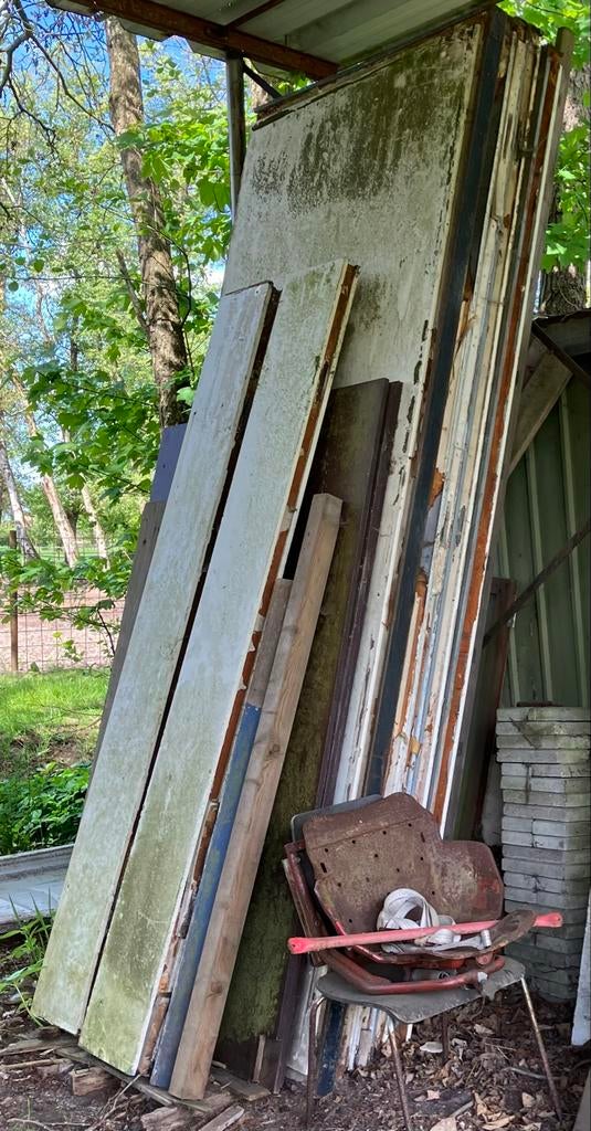 Gratis Isolatiepanelen / Platen van oude koelcel, Gebruikt, Schuur, Zonder ramen, Ophalen