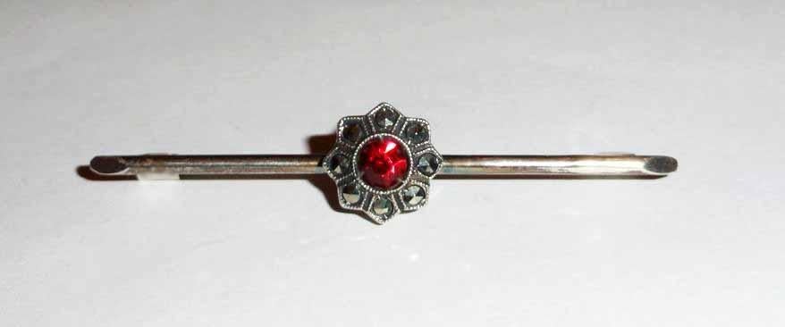 Broche zilver granaat Markasiet zilveren broche bloem, 4 tot 7 cm, Verzenden, Zo goed als nieuw, Met edelsteen