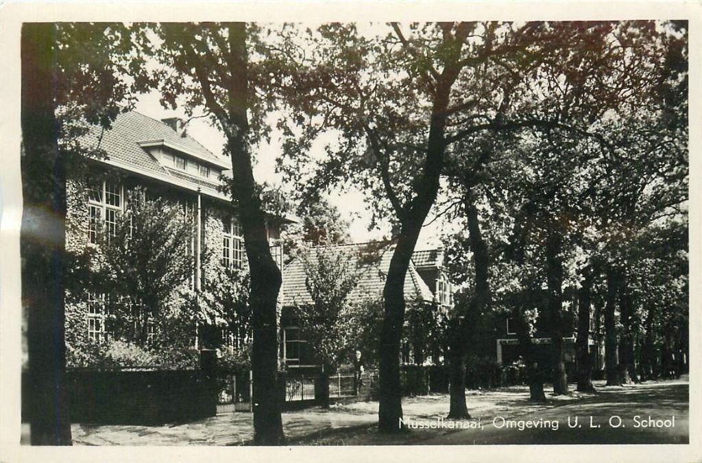 378-390-035 Musselkanaal ULO School, Ophalen of Verzenden, Voor 1920, Groningen