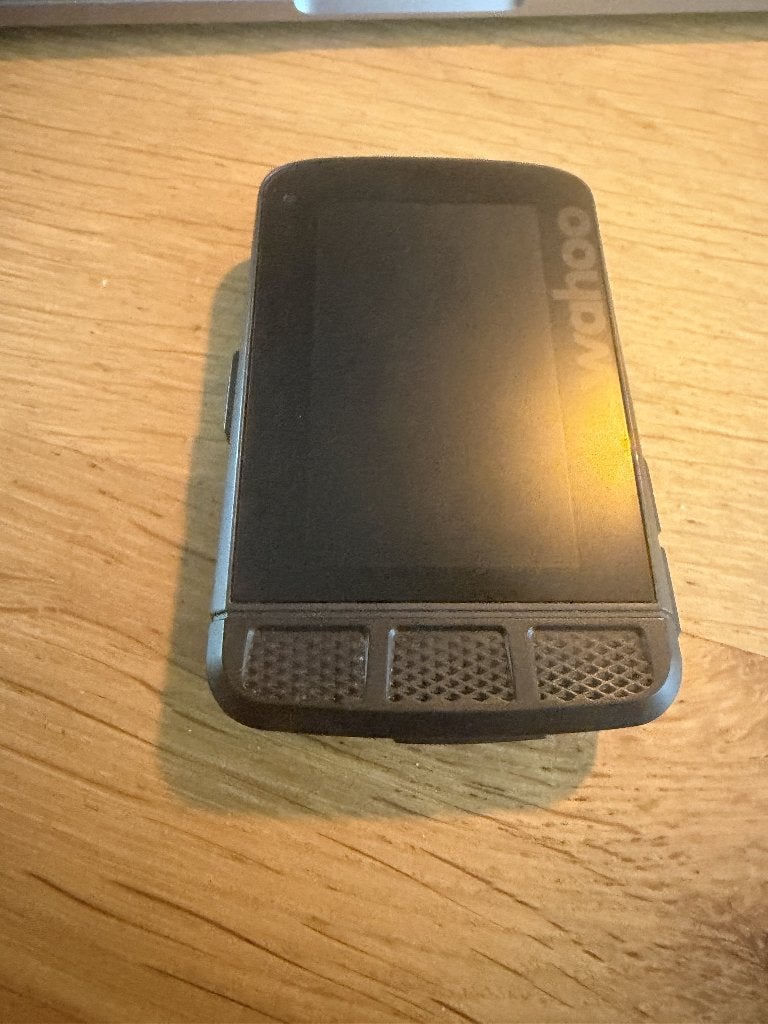 Wahoo ELEMNT ROAM GPS (V1) fietsnavigatiecomputer, Ophalen of Verzenden, Draadloos, Zo goed als nieuw