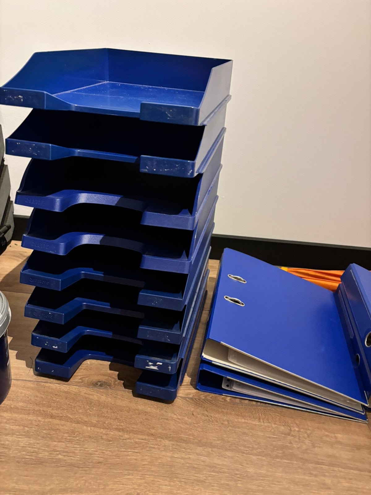 Gratis: kantoorbakjes en ordners, Diversen, Ophalen, Zo goed als nieuw