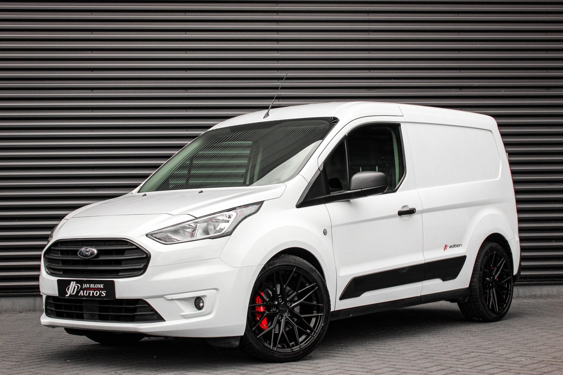 Ford Transit Connect 1.5 EcoBlue L1 Trend 159DKM 2018 Grey 3, Auto's, Voorwielaandrijving, Dealer onderhouden, Stof, Gebruikt