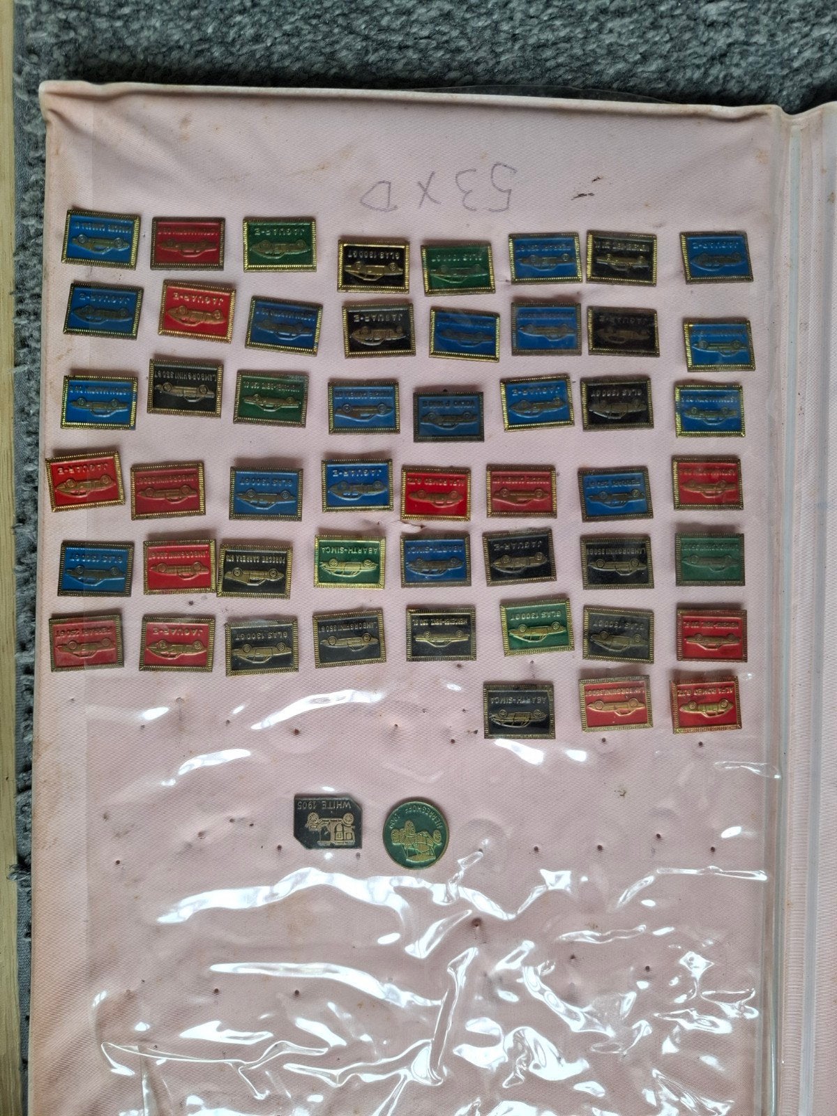 53 Auto Oldtimer Speldjes - Vintage Collectie, Ophalen of Verzenden, Gebruikt, Transport, Speldje of Pin