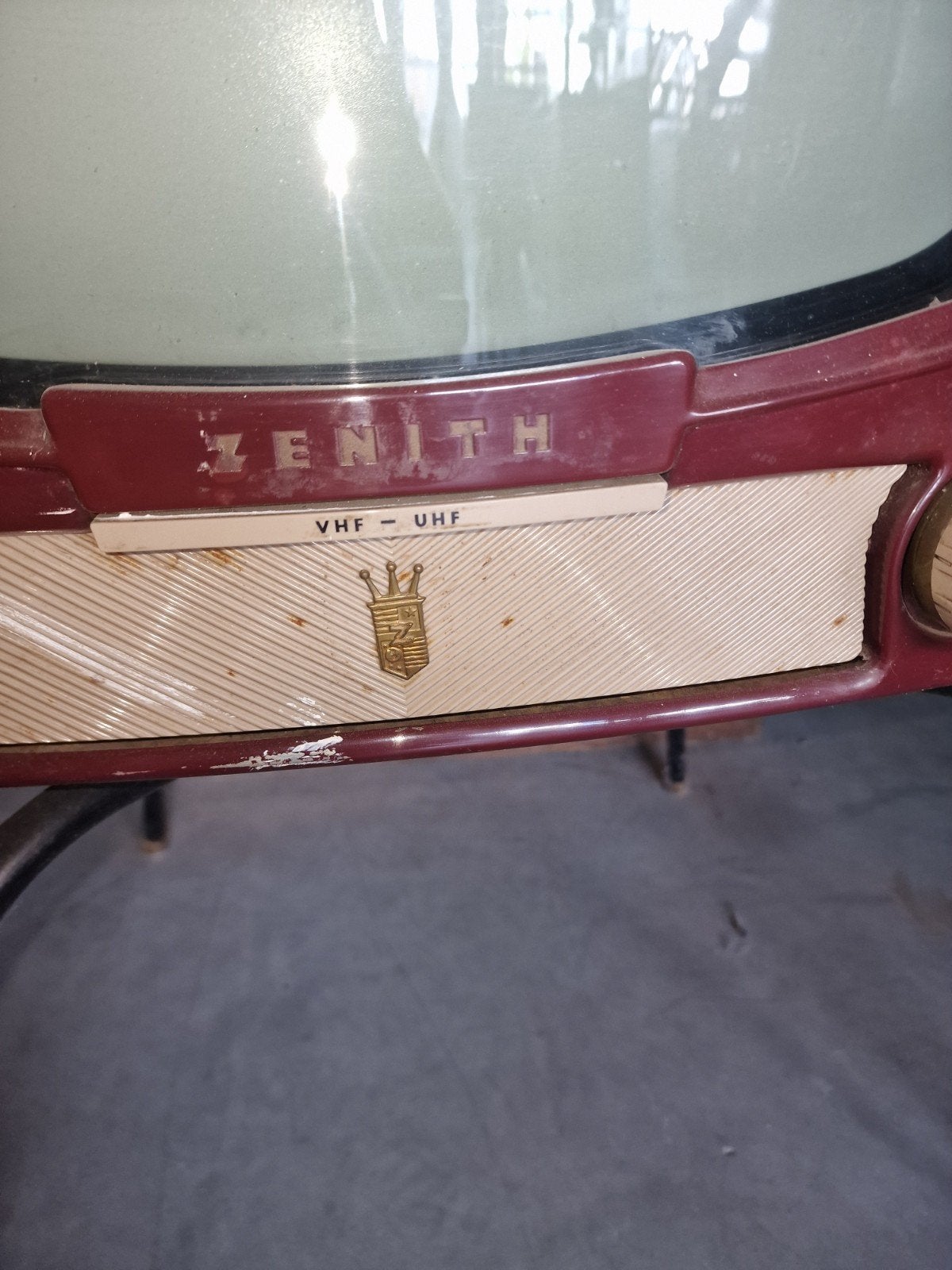 Vintage Zenith Bakelieten Televisie 1953 - Model L1820R, Ophalen