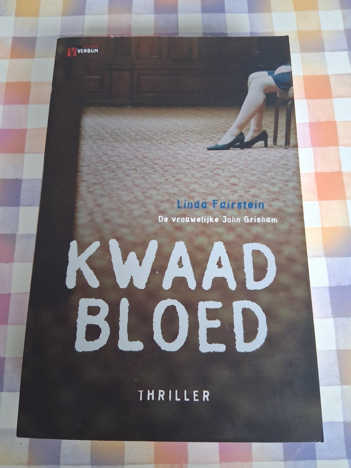 boek linda fairstein - kwaad bloed, Boeken, Ophalen of Verzenden, Zo goed als nieuw