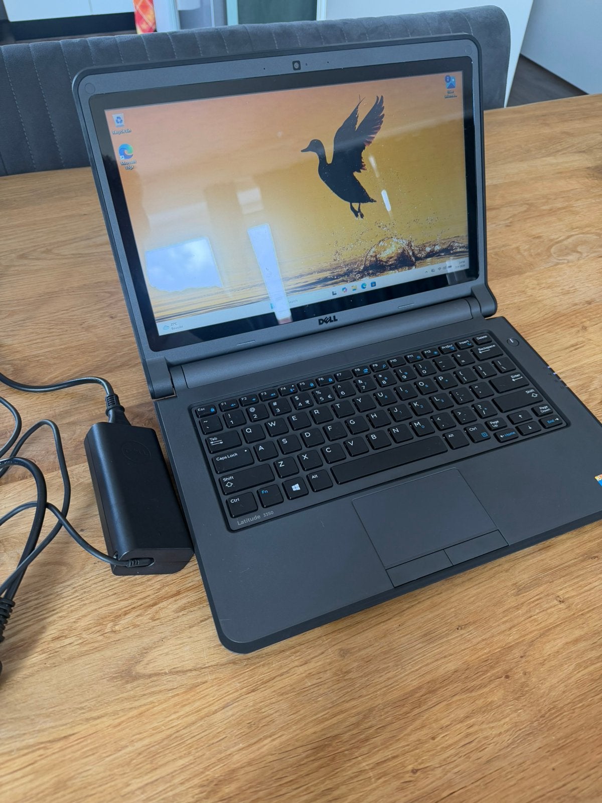 Dell latitude 3350 Touchscreen laptop! I3, 256GB SSD, 8GB, Computers en Software, Windows Laptops, Dell, Dell, 8 GB, Ophalen of Verzenden