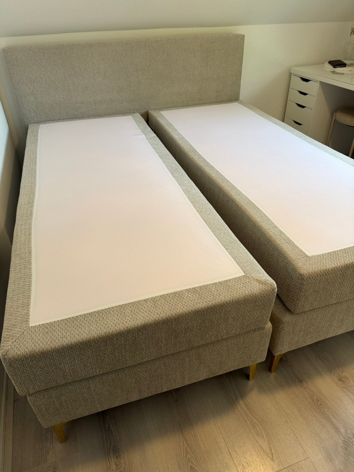 Foto 3 van Mooi Bovspring Stressa 160X200 zgan