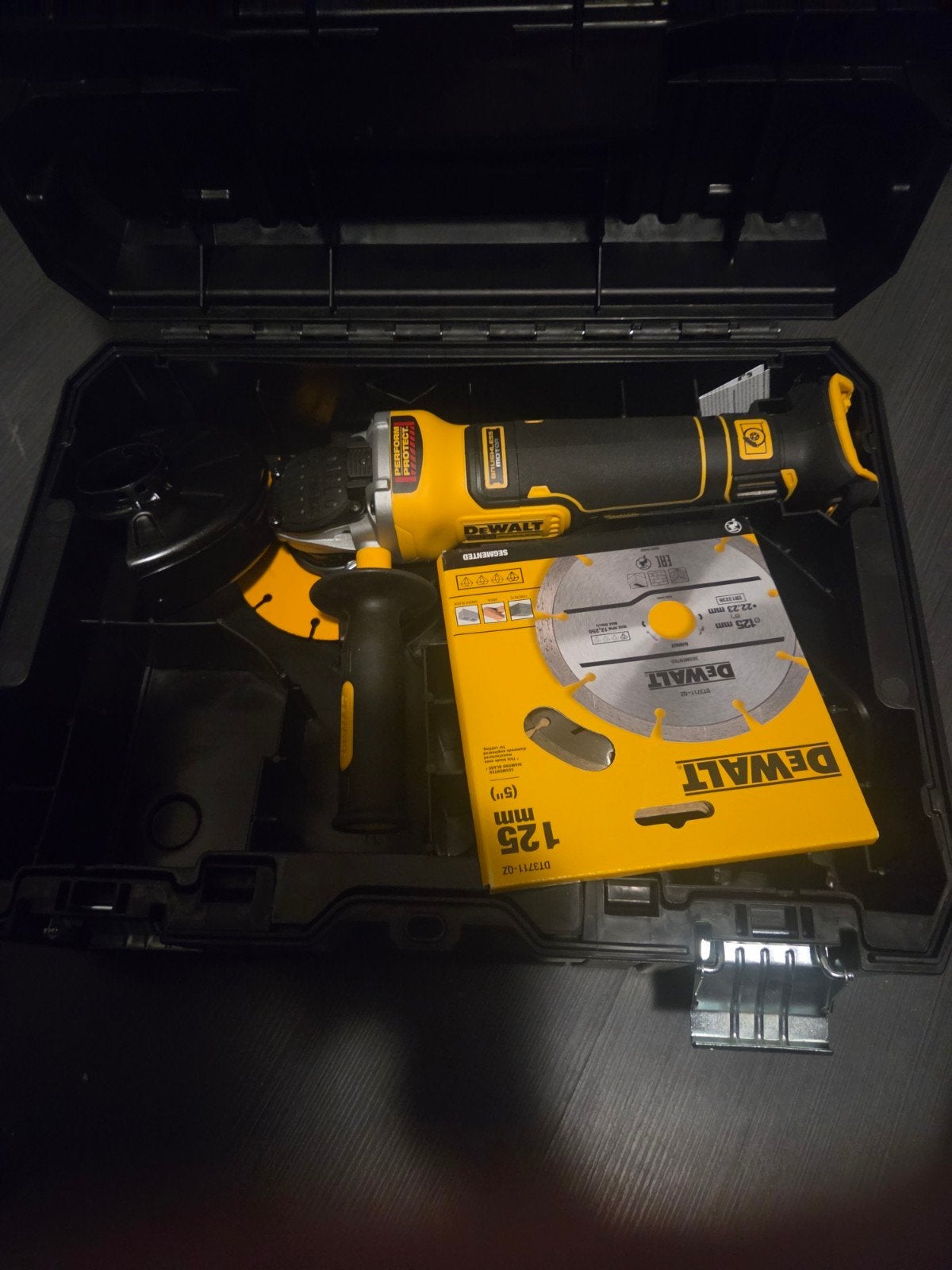 DeWALT DCG406NT Accu haakse slijper 18V XR Body Zonder Accu, Ophalen, Nieuw, Haakse slijper, DeWalt