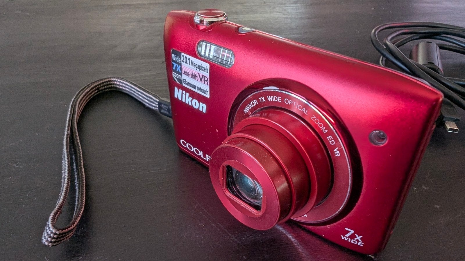 Nikon Coolpix S3500 Compact Camera Rood 20.1MP 7x Zoom, Ophalen of Verzenden