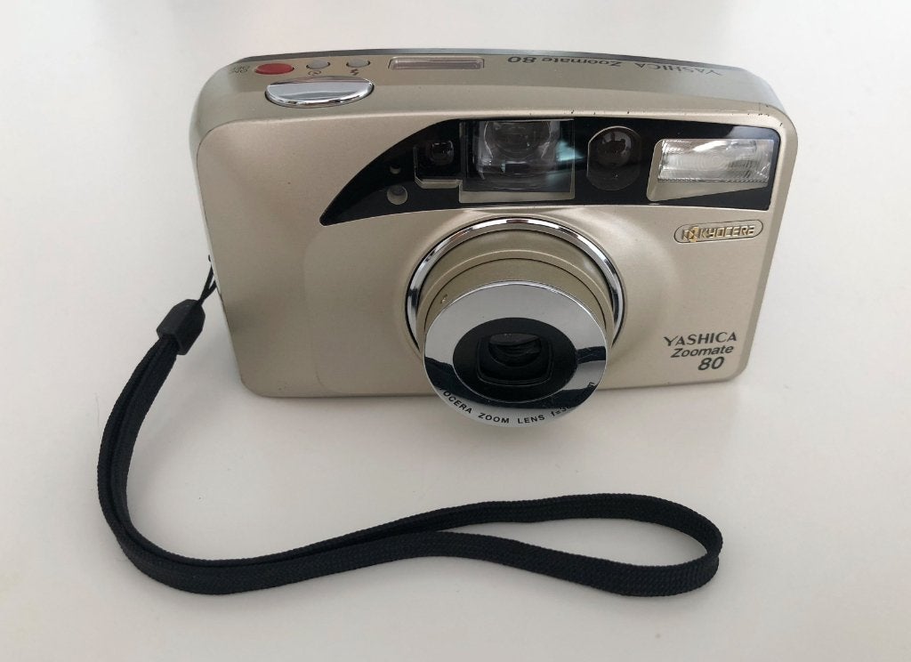 Yashica Zoomate 80 Compact Camera - Gebruikt en Getest, Ophalen of Verzenden, Gebruikt, Compact, Overige Merken