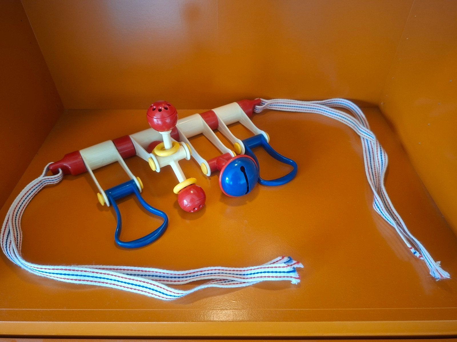 Vintage Ambi Toys boxhanger / babygym / wagenspanner, Ophalen of Verzenden, Gebruikt, Babygym, Met geluid