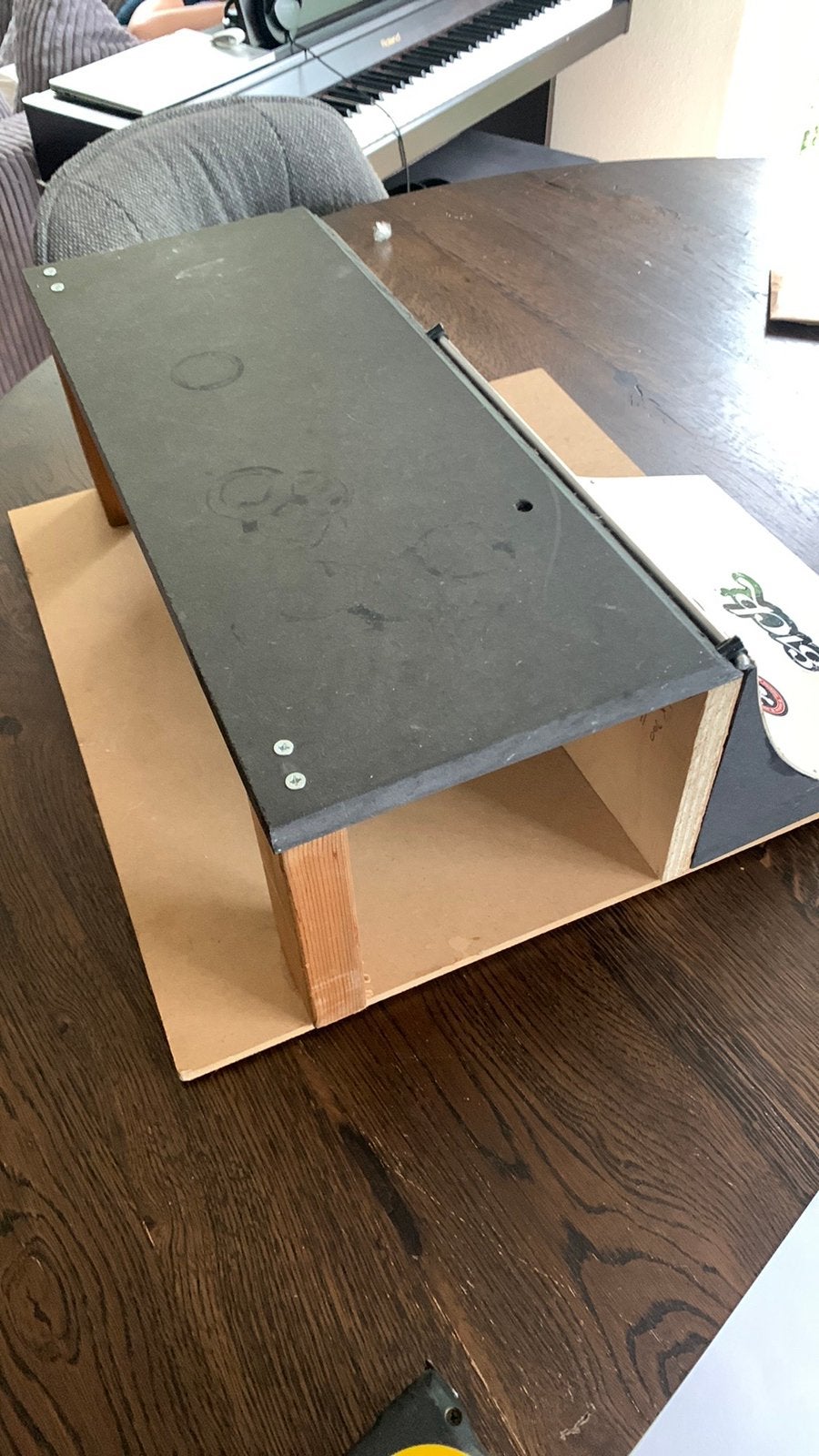 Houten speelgoed finger skate bord park, Ophalen of Verzenden, Zo goed als nieuw