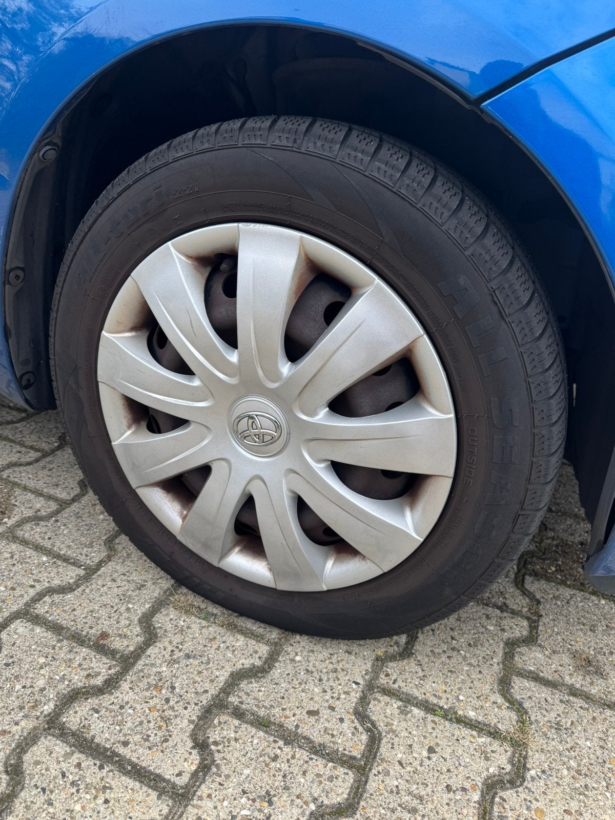 Foto 6 van Toyota Yaris 1.3 16V Vvt-i 5DR SOL MMT 2006 Blauw143496km