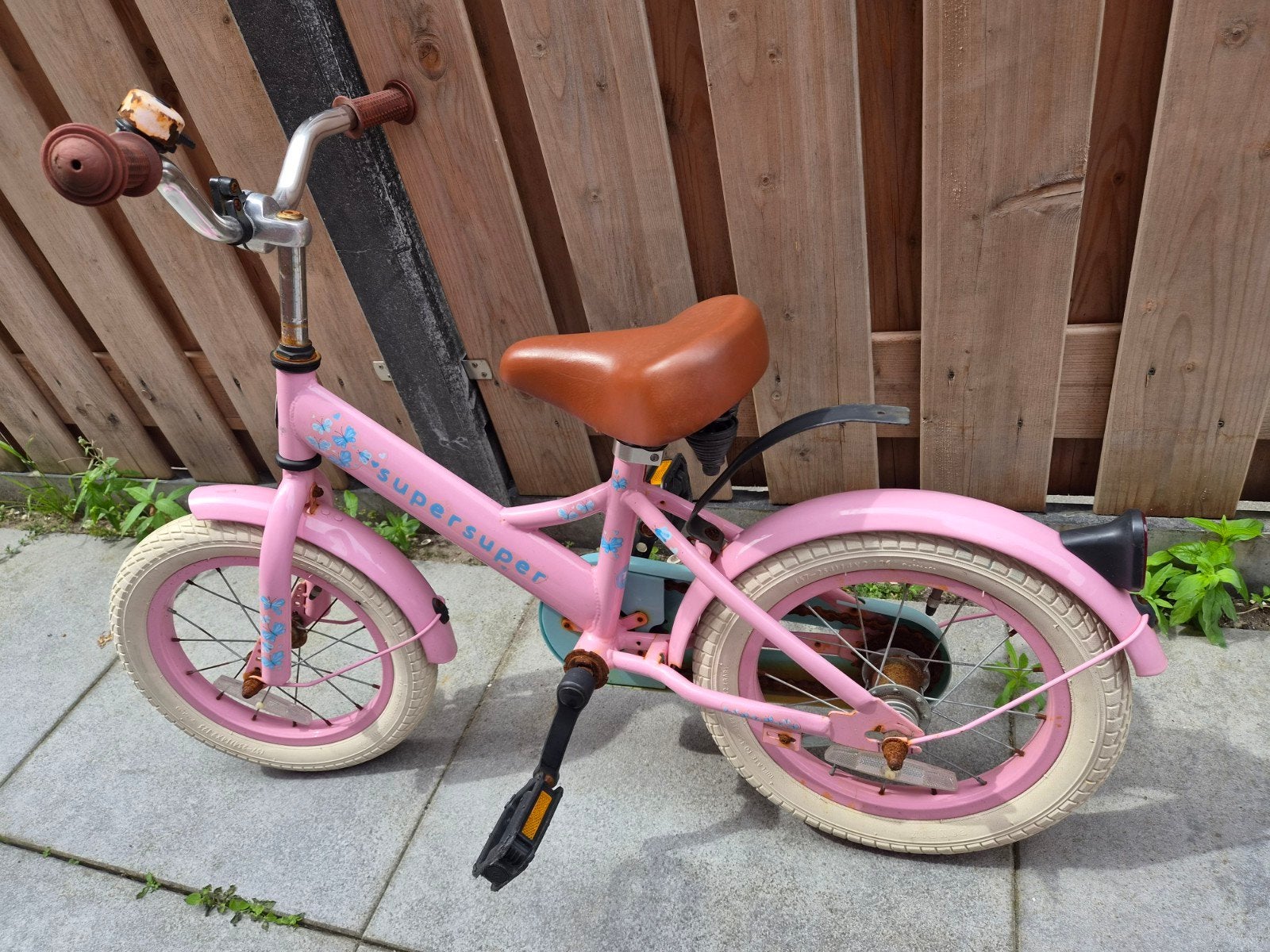 Roze kinderfiets 14 inch - Super Super, Ophalen, Terugtraprem, Gebruikt, Minder dan 16 inch