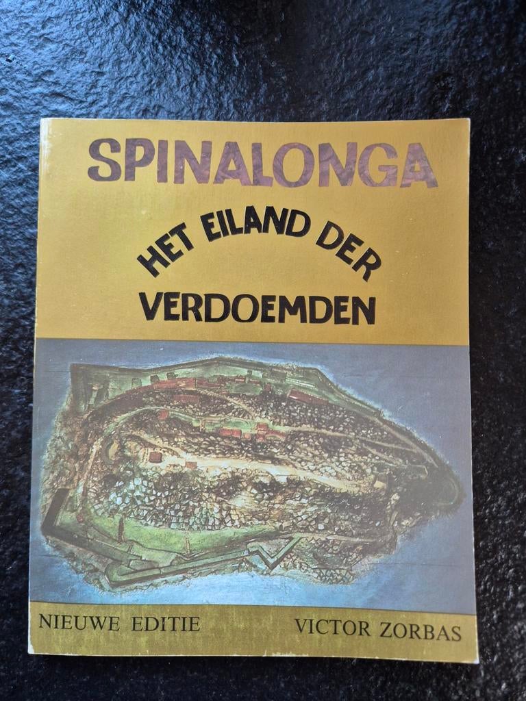Spinalonga: Het Eiland der Verdoemden - Victor Zorbas, Boeken, Romans, Ophalen of Verzenden
