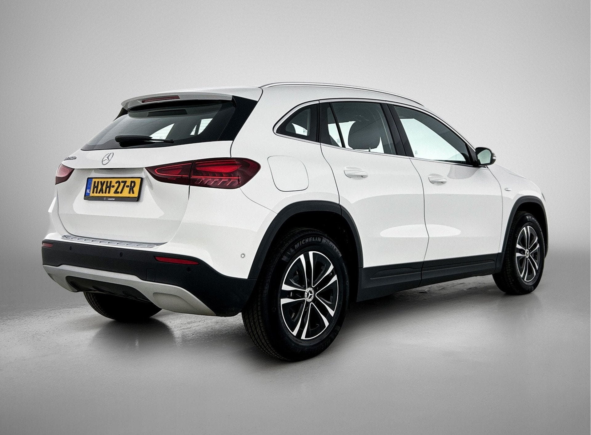 Mercedes-Benz GLA 250 e Plug-In Hybride | Achteruitrijcamera, 12 maanden, 4 cilinders, 15 kWh, Leder en Stof