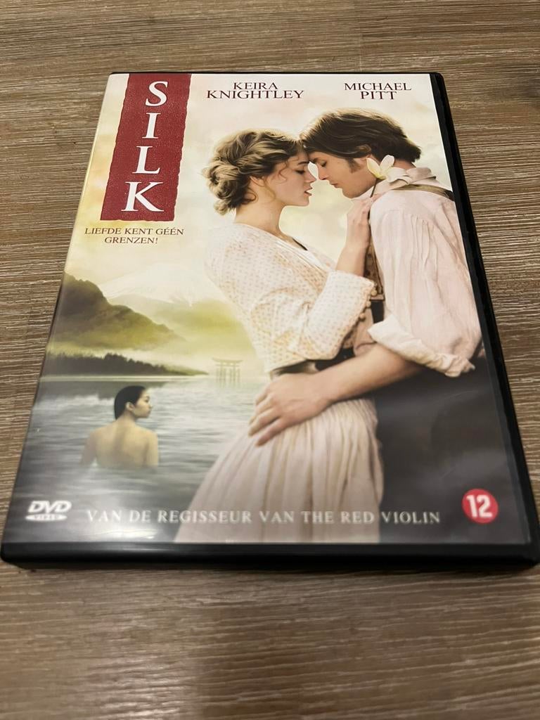 Silk, Vanaf 12 jaar, Ophalen of Verzenden, Zo goed als nieuw, Drama