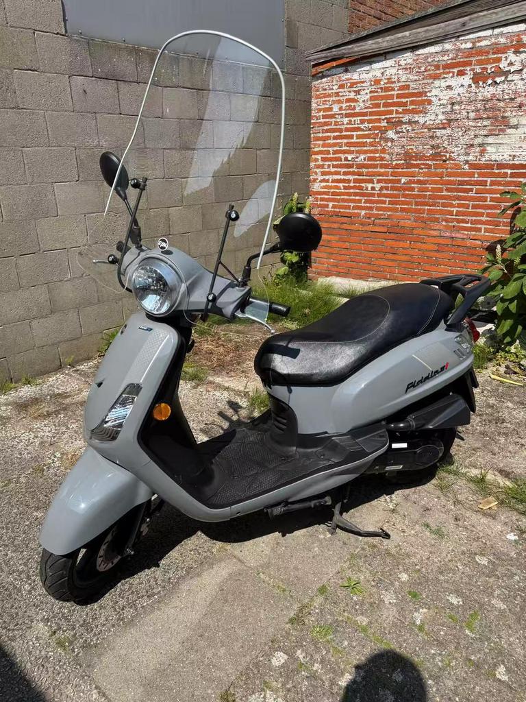 Grijze sym fiddle 2/teruil, Maximaal 45 km/u, Ophalen of Verzenden, Zo goed als nieuw, Benzine