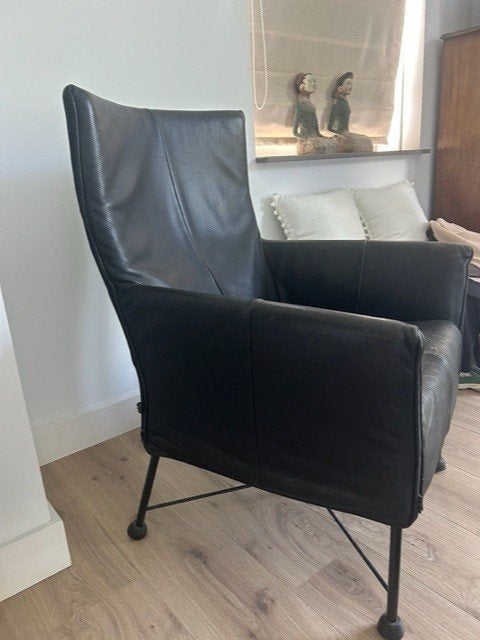Montis Charly Fauteuil - Zwart leer - Zwarte poten, Ophalen, Gebruikt, Zwart, Leer