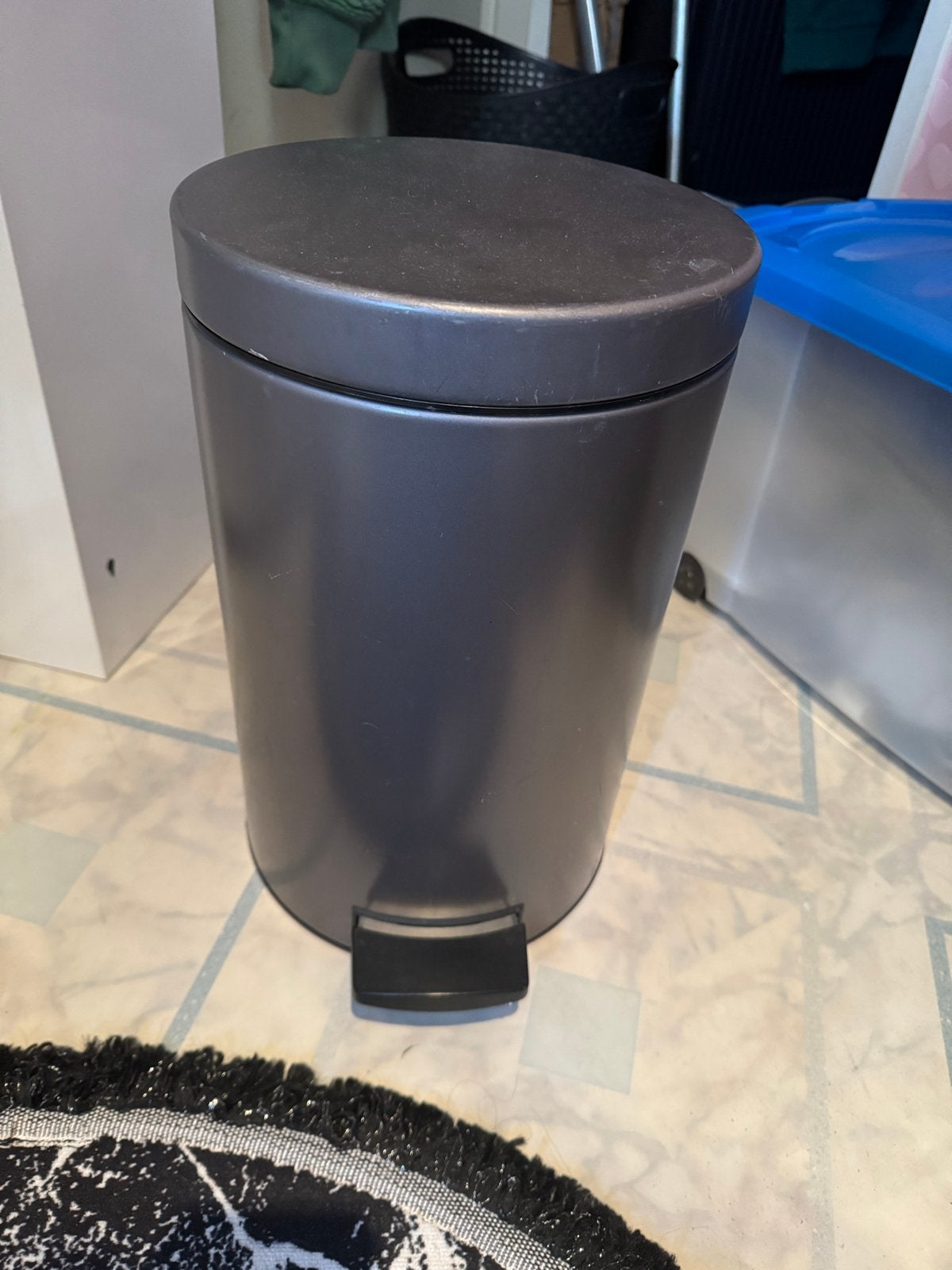 Brabantia prullenbak 10-12L met pedaal, Huis en Inrichting, Woonaccessoires | Prullenbakken, Ophalen, Gebruikt, Met pedaal, Metaal
