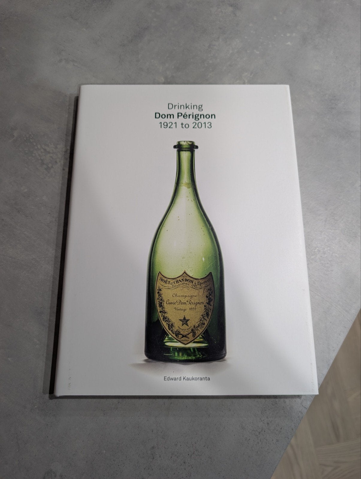 Luxury champagne book, Ophalen of Verzenden, Nieuw