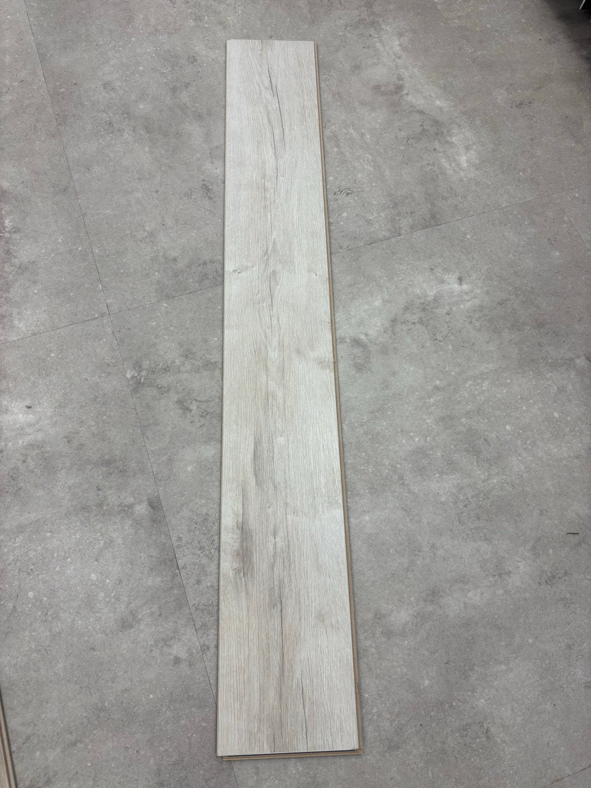 50m² Laminaat Eiken Warm Beige, Doe-het-zelf en Verbouw, Ophalen, Hout, 10 m² of meer, Laminaat