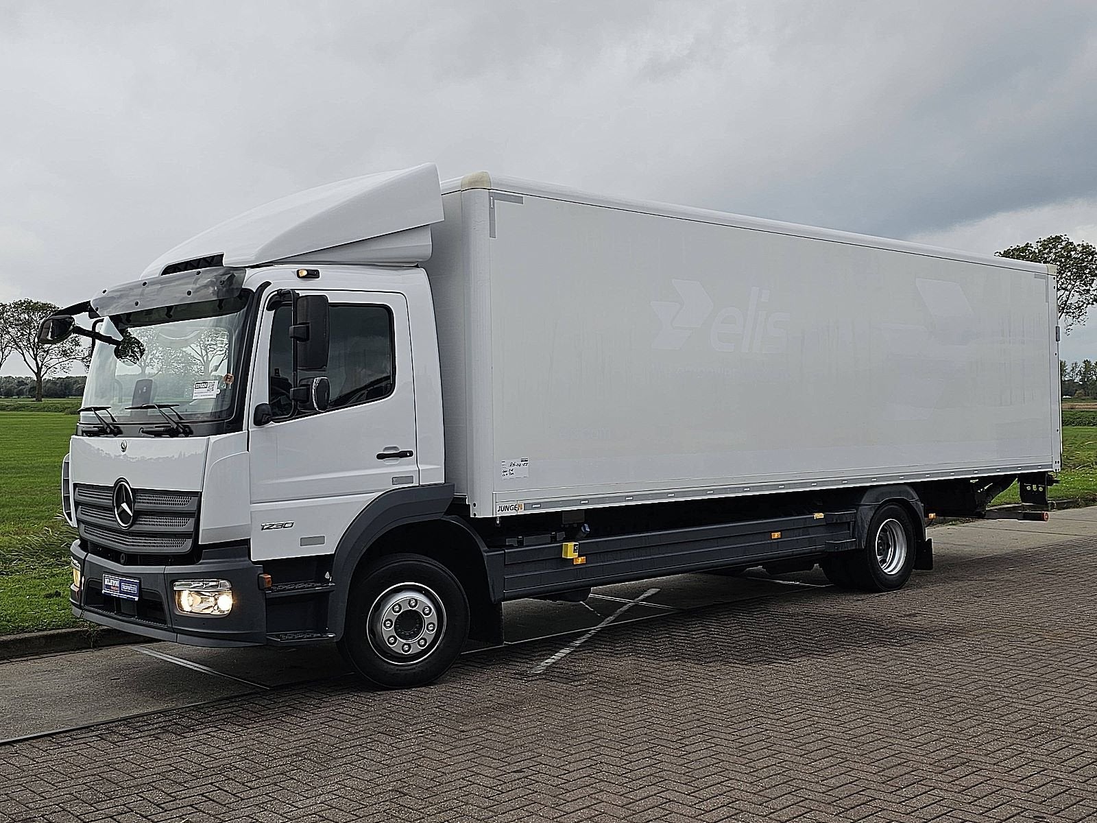 MERCEDES-BENZ ATEGO 1230 airco wb 536 lift, Automaat, Euro 6, Wit, Mercedes-Benz