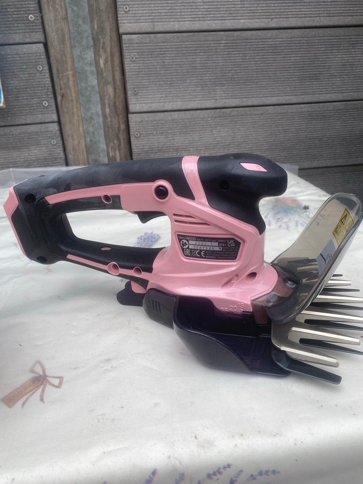 Makita Accu Graskantenschaar 160mm (Roze), Cirkelmaaier, Minder dan 30 cm, Accu-grasmaaier, Nieuw