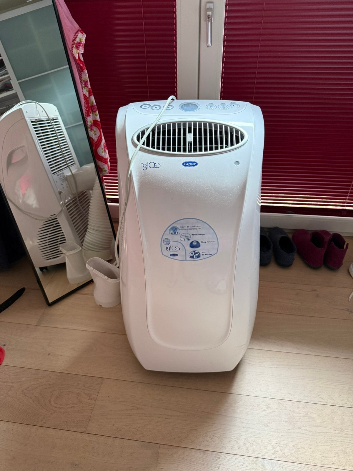 Carrier Igloo 51AKP210E losse airco 2,2 kW (ca 70 m3), Ophalen, 3 snelheden of meer, Zo goed als nieuw, Koelen en Ontvochtigen