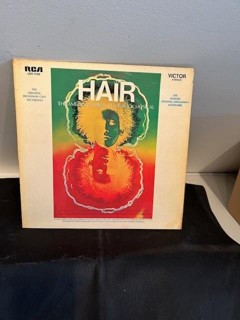 Hair, Ophalen of Verzenden, Zo goed als nieuw, 12 inch