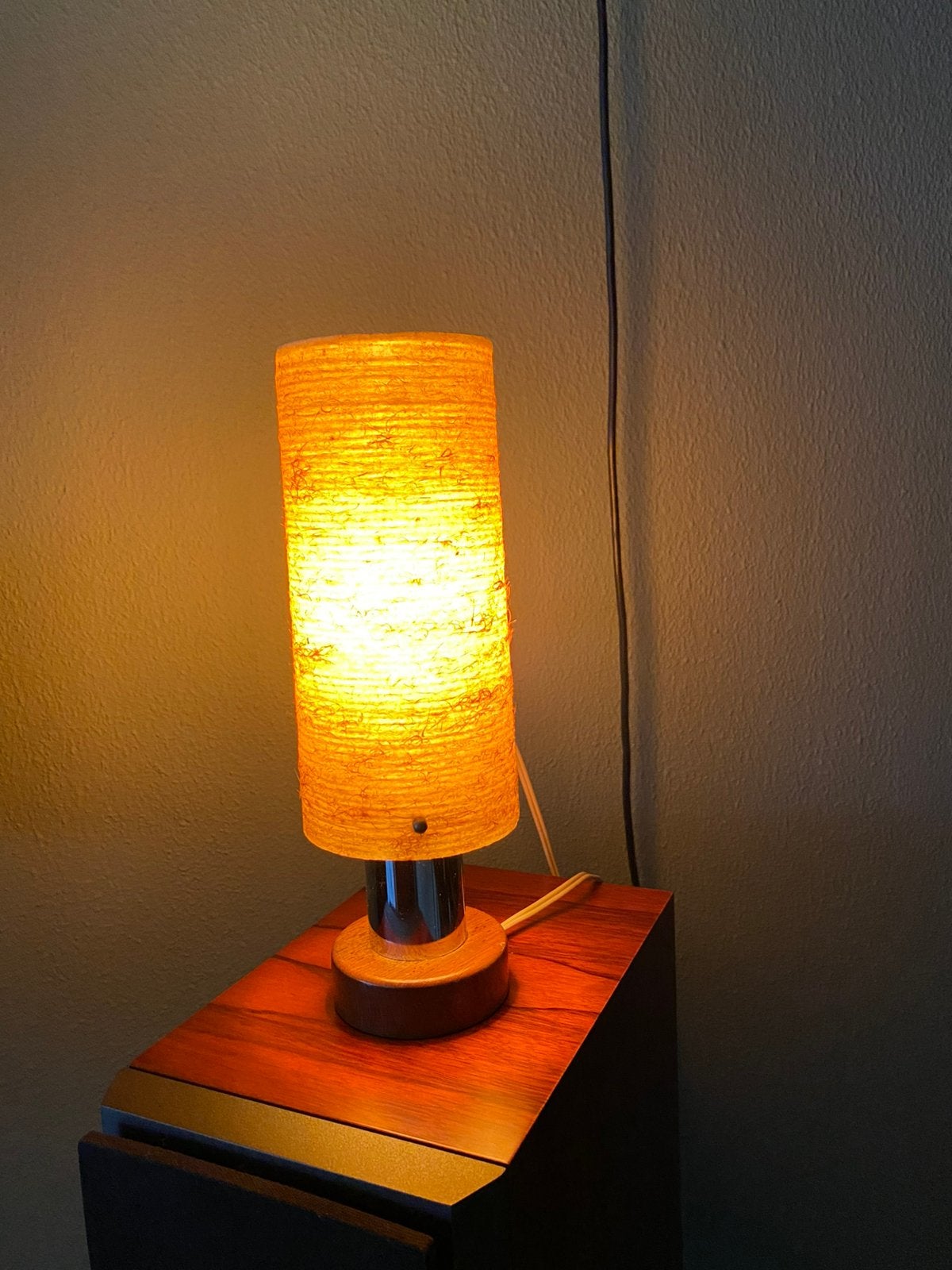Vintage spunlamp., Ophalen, Zo goed als nieuw, Hout, Modern