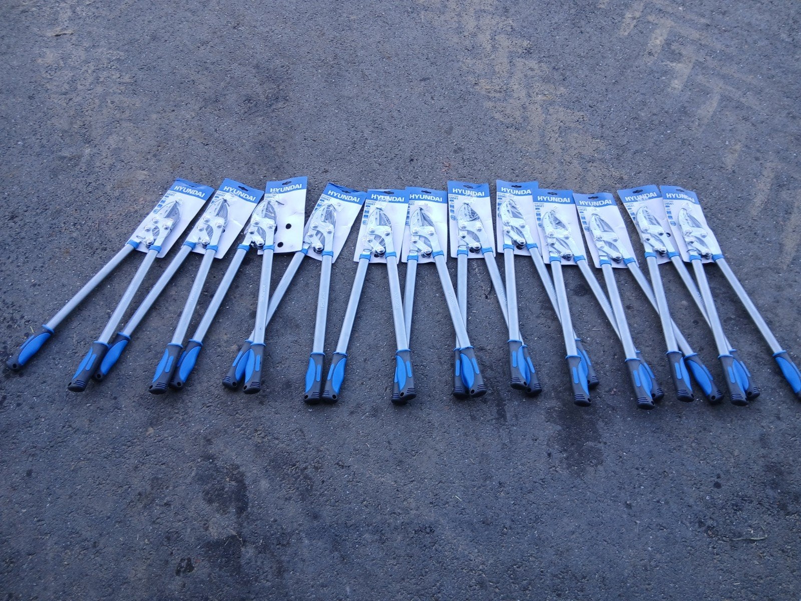 12x Nieuwe Hyundai Takkenschaar - Max 40mm Takdikte, Ophalen, Nieuw, 40 t/m 49 mm, Hyundai