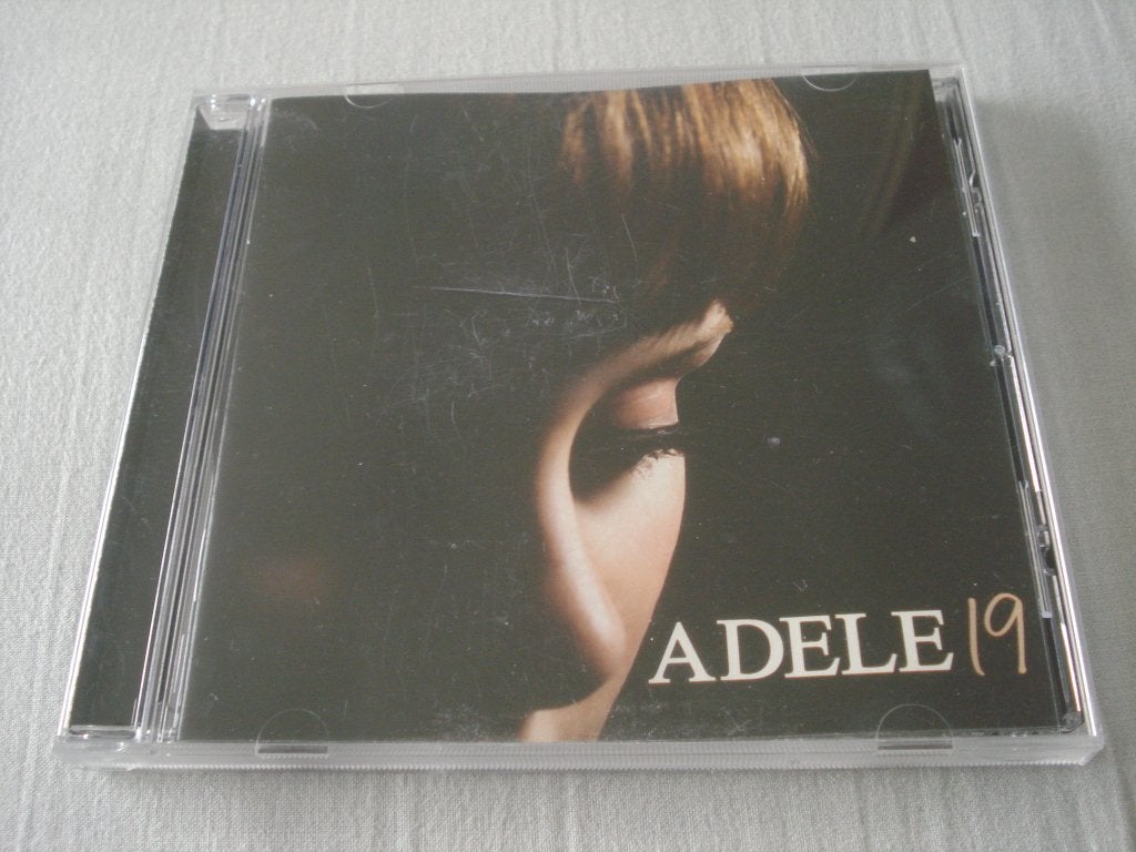 ADELE - 19, Pop, Ophalen of Verzenden, Zo goed als nieuw, Inclusief boekje
