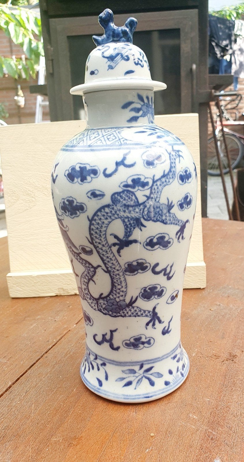 Antieke Chinese Blauw-Witte Dekselvaas met Draak - Kangxi, Antiek en Kunst, Ophalen of Verzenden
