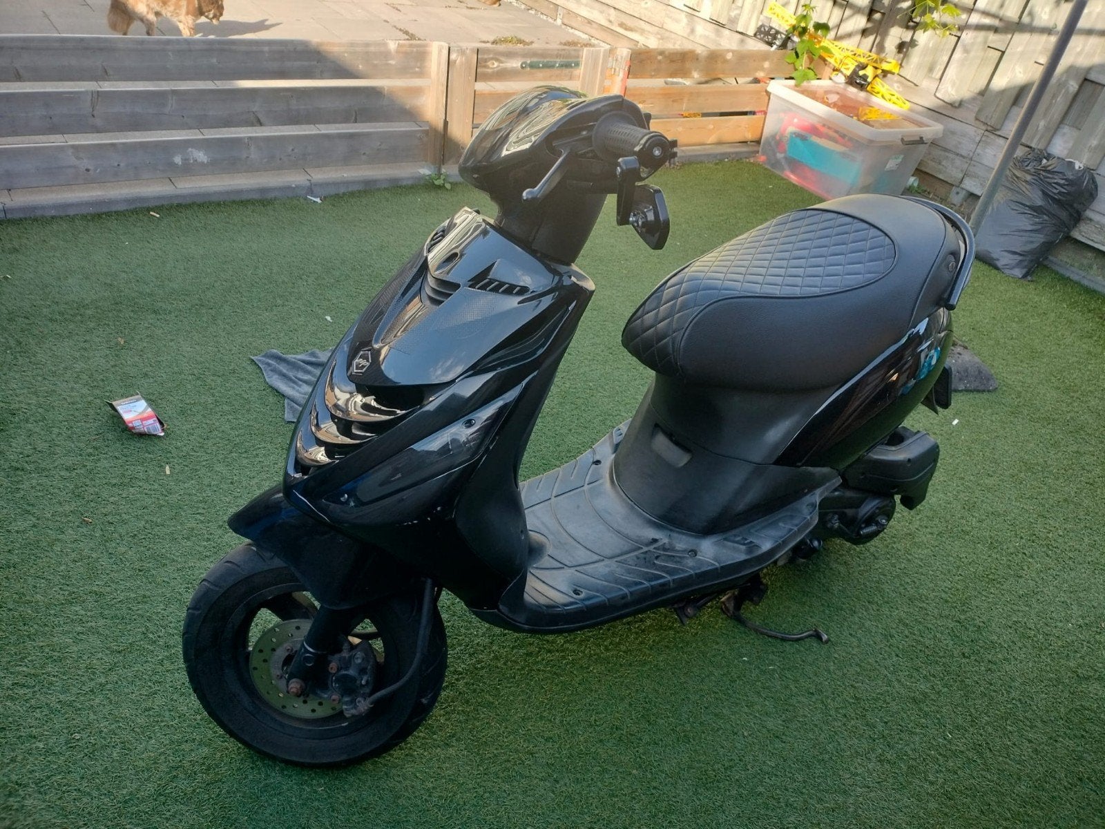 Piaggio Zip Scooter - Zwart, Goede Staat, Ophalen, Gebruikt, Maximaal 45 km/u, Zip