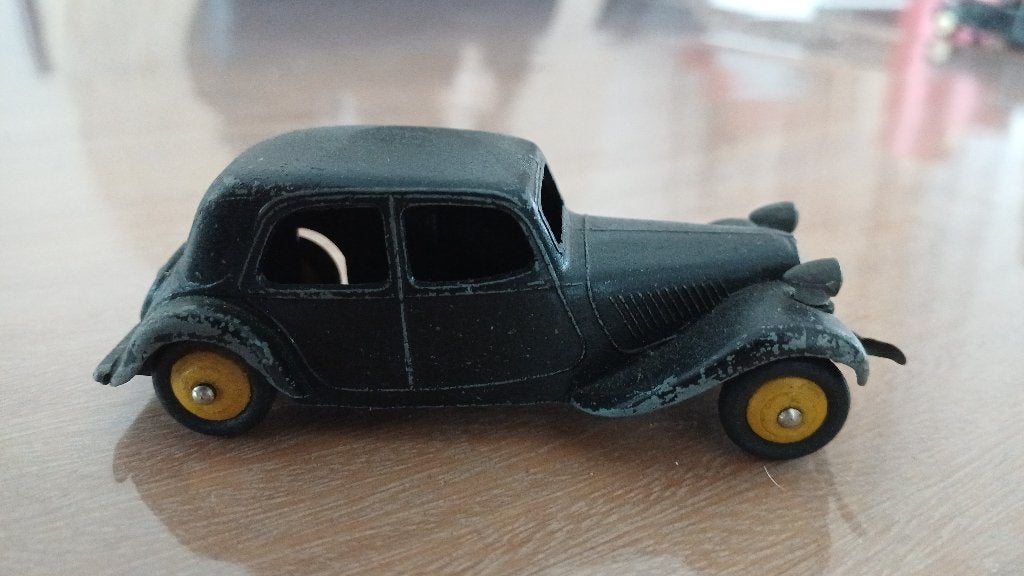 Dinky Toys citroen 11BL, no.24N, Ophalen of Verzenden