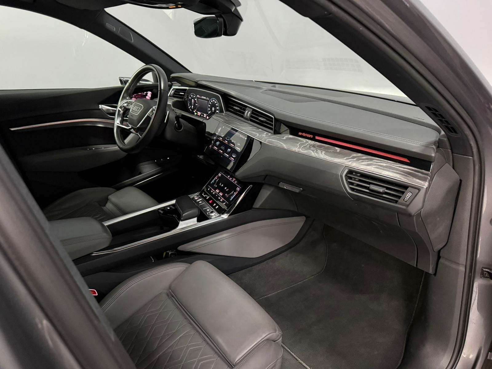 Audi e-tron e-tron 55 quattro advanced Pro Line Plus 95 kWh, Automaat, Dealer onderhouden, Automatische klimaatregeling, 192 pk