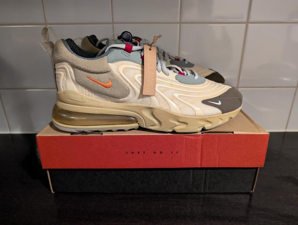 Nike Air Max 270 React Travis Scott Cactus Trails Maat 44½, Kleding | Heren, Schoenen, Nike air max, Overige kleuren, Nieuw, Ophalen of Verzenden