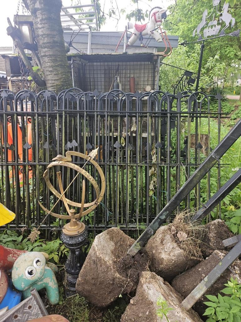 Ijzeren sier tuinhek met palen, Ophalen of Verzenden, IJzer, Sierhekwerk
