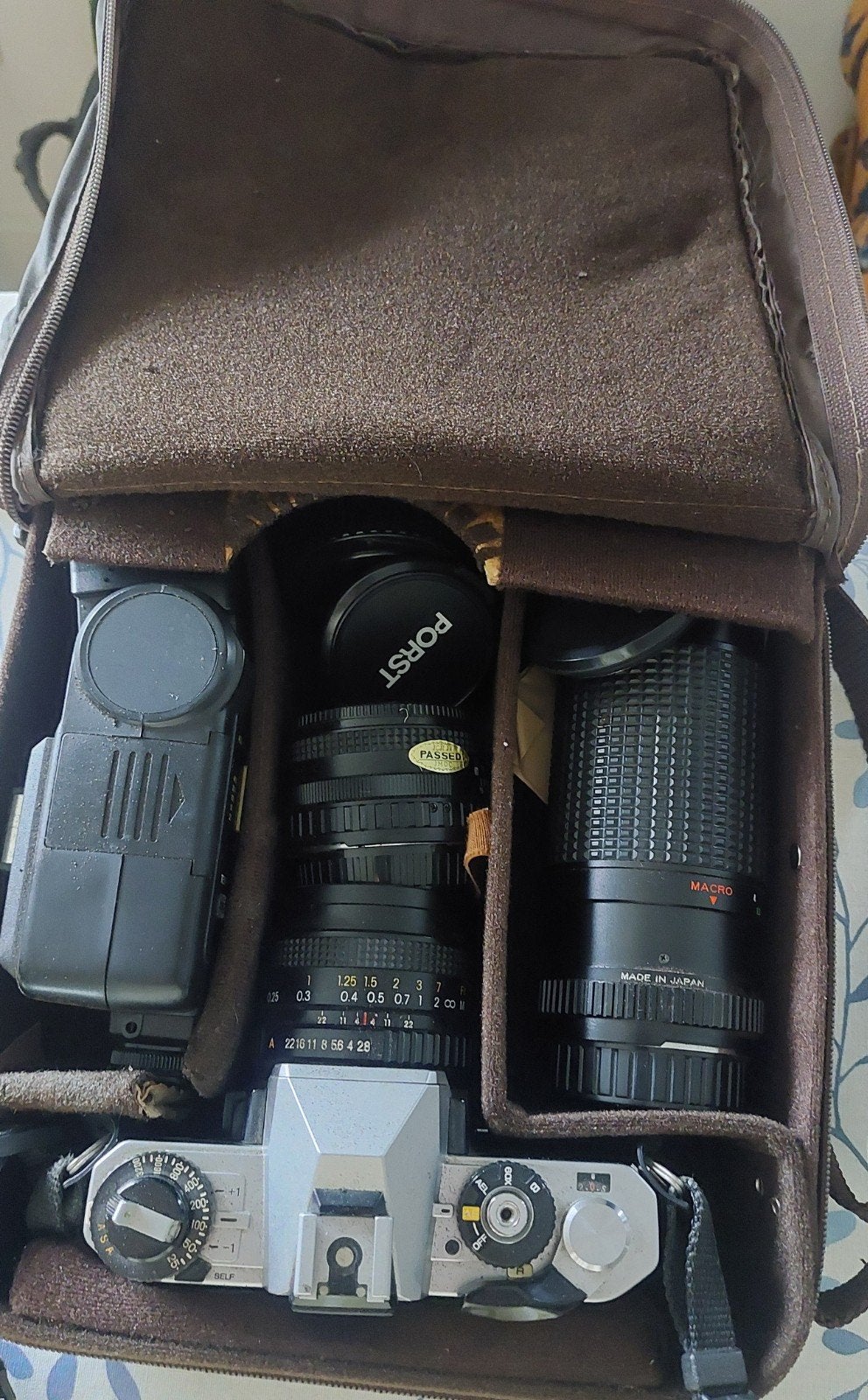 Vintage Exakta Spiegelreflexcamera met 3 lenzen en flitser, Ophalen of Verzenden, Gebruikt, Spiegelreflex, Overige Merken