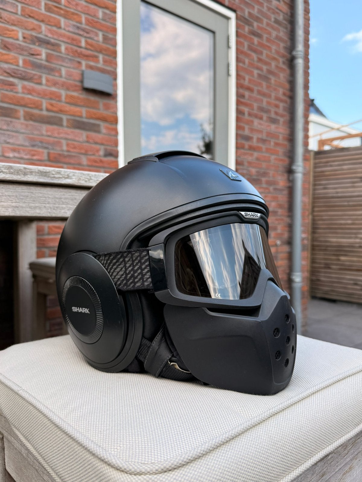 Shark helm - Nette staat, Motoren, M, Jethelm, Shark, Ophalen of Verzenden