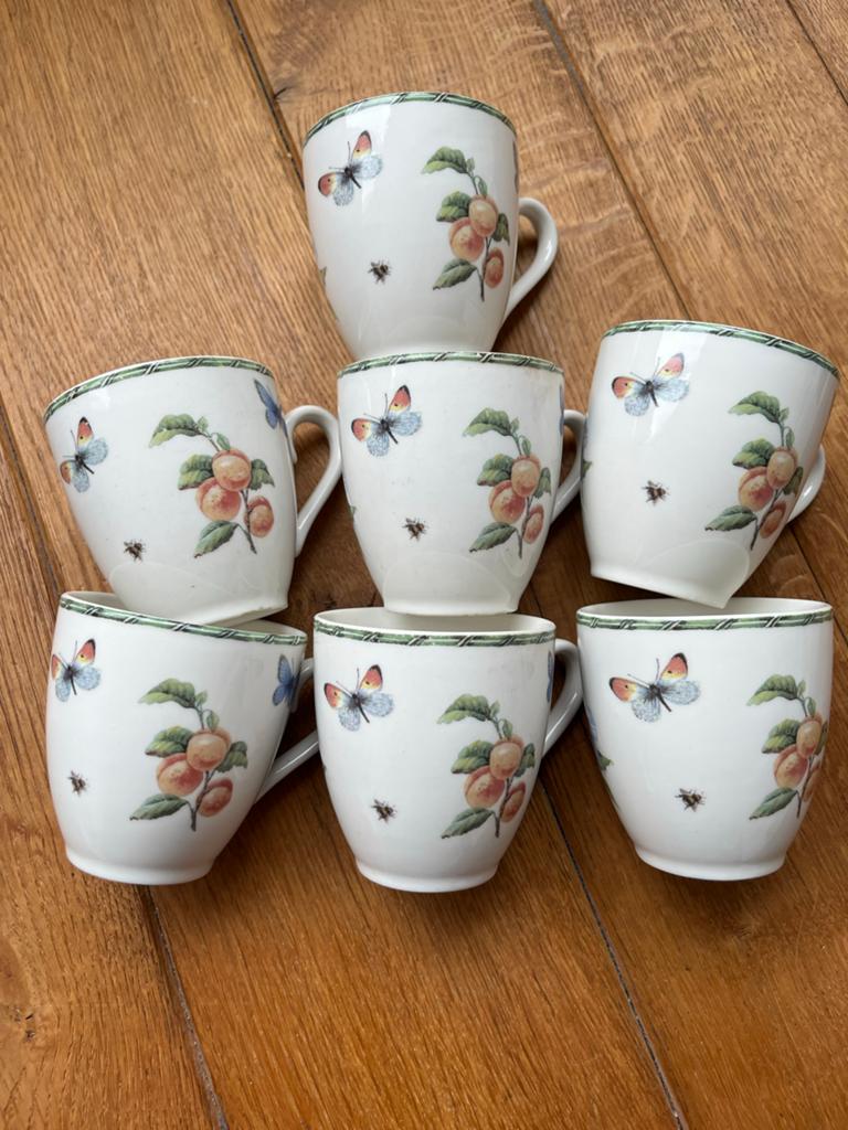 7 Janneke Brinkman bekers met vlinders en fruit, Glas of Glazen, Gebruikt, Keramiek, Ophalen of Verzenden