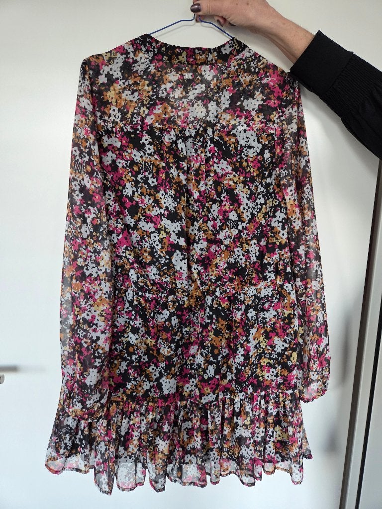 Nikkie zwart/roze jurk maat 36 nieuw, Zwart, Nieuw, Ophalen of Verzenden, Nikkie
