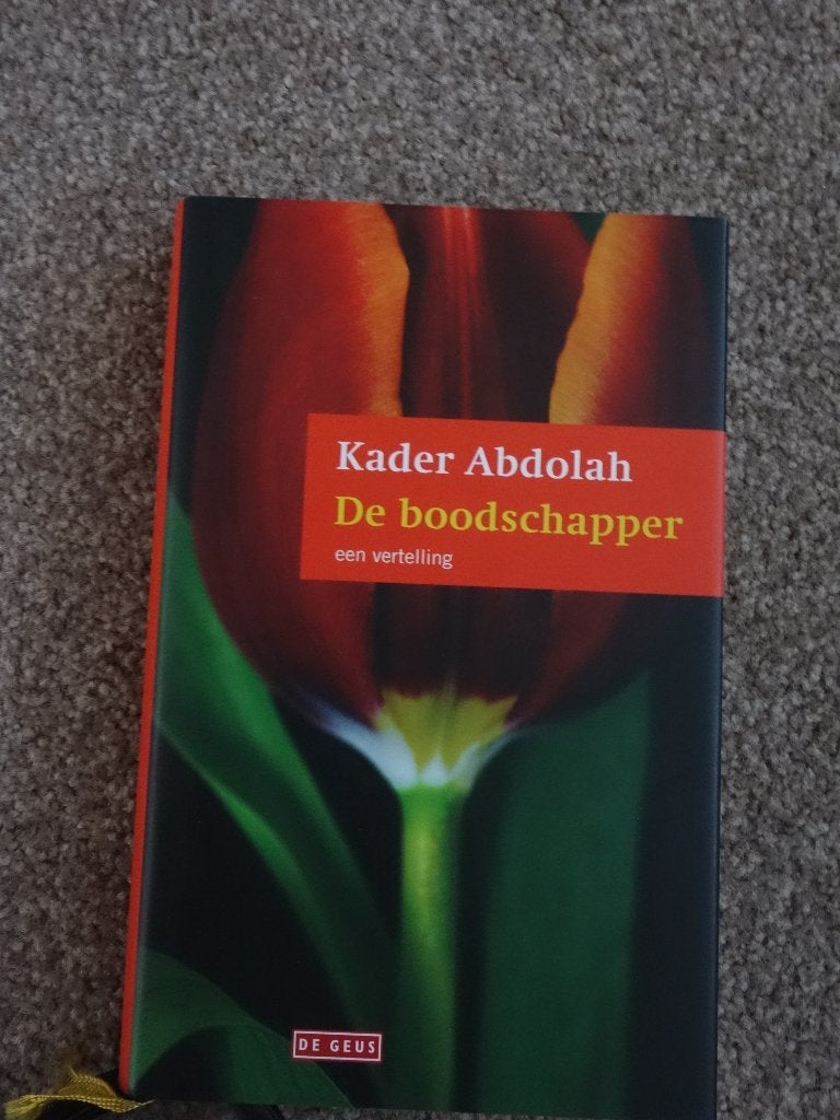 Kader Abdolah, De boodschapper., Ophalen of Verzenden, Gelezen