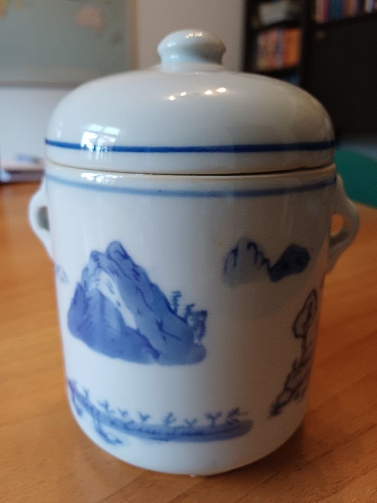Antieke Chinese voorraadpot, Ophalen